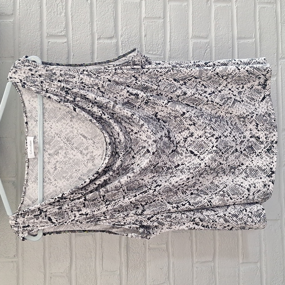 🐍 Calvin Klein Snakeskin Sleeveless Blouse. 3X